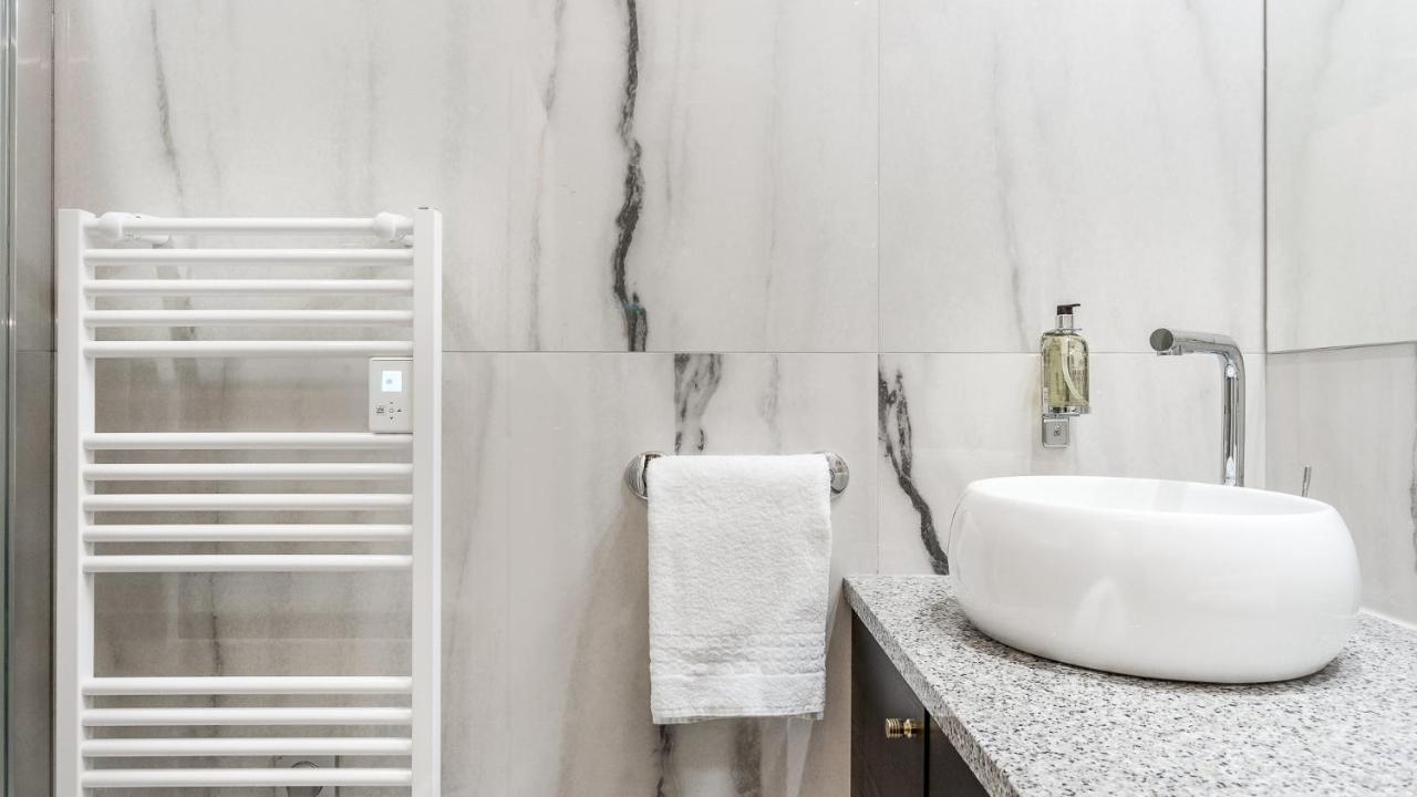 Merveil - Luxury - Marais - Archives I Parijs